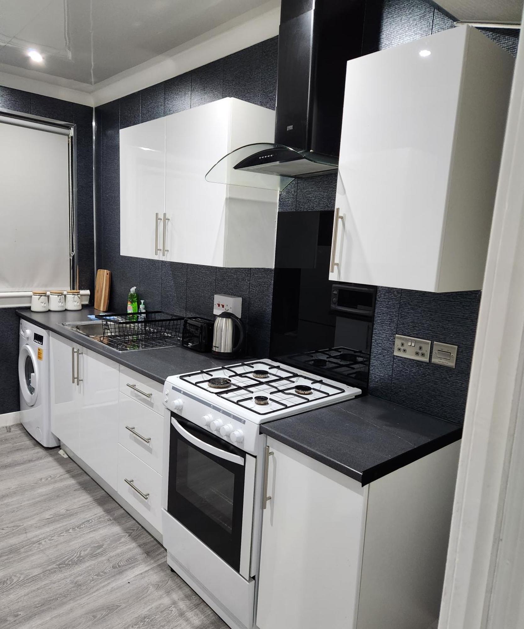 Fm Homes & Apartments 3 Bedroom Motherwell Dış mekan fotoğraf